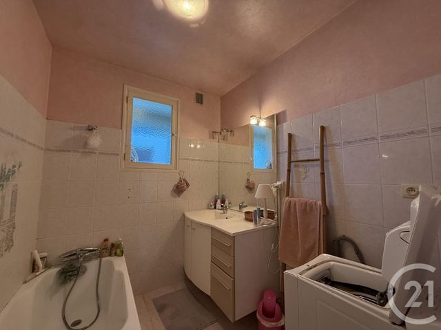 Appartement T4 à vendre - 4 pièces - 86,25 m2 - Guilherand Granges - 07 - RHONE-ALPES