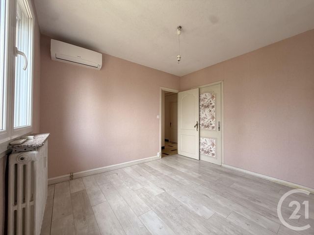 Appartement T4 &agrave; vendre - 4 pi&egrave;ces - 86,25 m2 - Guilherand Granges - 07 - RHONE-ALPES