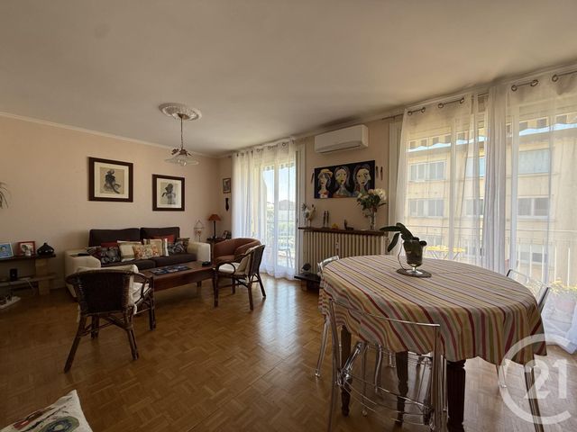 Appartement T4 à vendre - 4 pièces - 86,25 m2 - Guilherand Granges - 07 - RHONE-ALPES