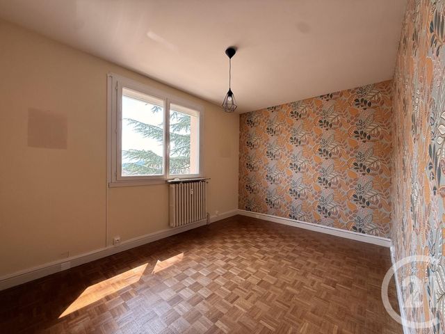 Appartement T4 &agrave; vendre - 4 pi&egrave;ces - 86,25 m2 - Guilherand Granges - 07 - RHONE-ALPES