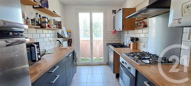 Appartement T3 à louer - 3 pièces - 62 m2 - Valence - 26 - RHONE-ALPES