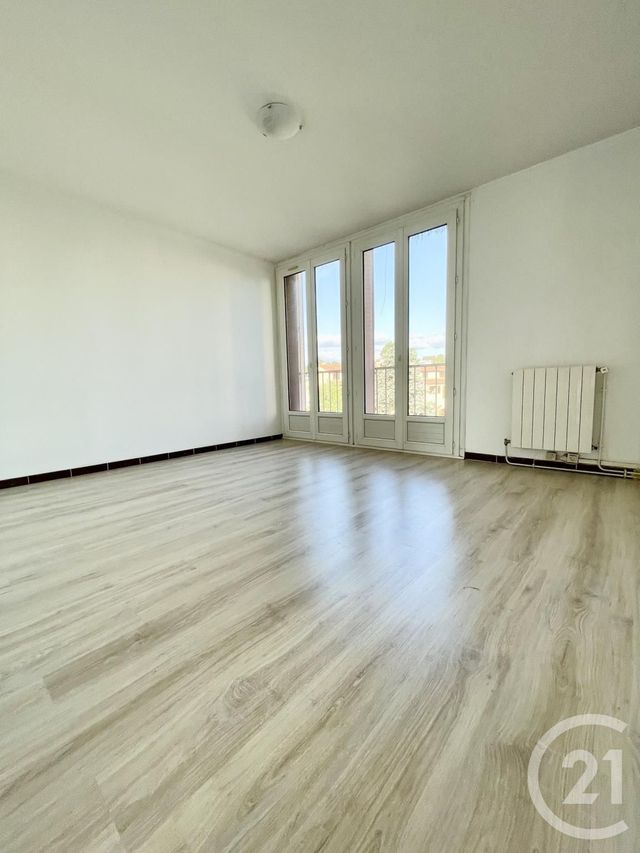 Appartement T4 à louer - 4 pièces - 68,54 m2 - Valence - 26 - RHONE-ALPES