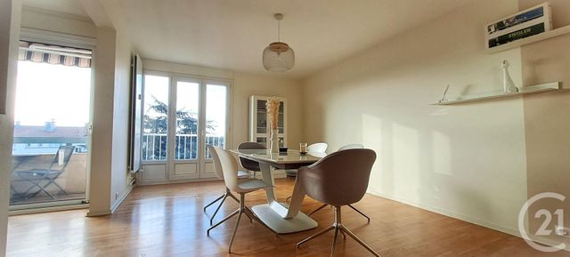 Appartement T4 à louer - 4 pièces - 82,19 m2 - Bourg Les Valence - 26 - RHONE-ALPES
