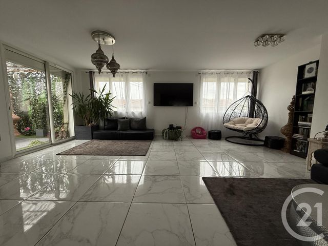 Afficher la photo en grand Appartement F4 à vendre - 4 pièces - 95,50 m2 - Bourg Les Valence - 26 - RHONE-ALPES