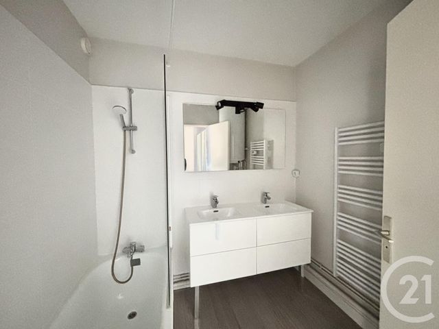 Appartement F3 à vendre - 3 pièces - 67,84 m2 - Valence - 26 - RHONE-ALPES