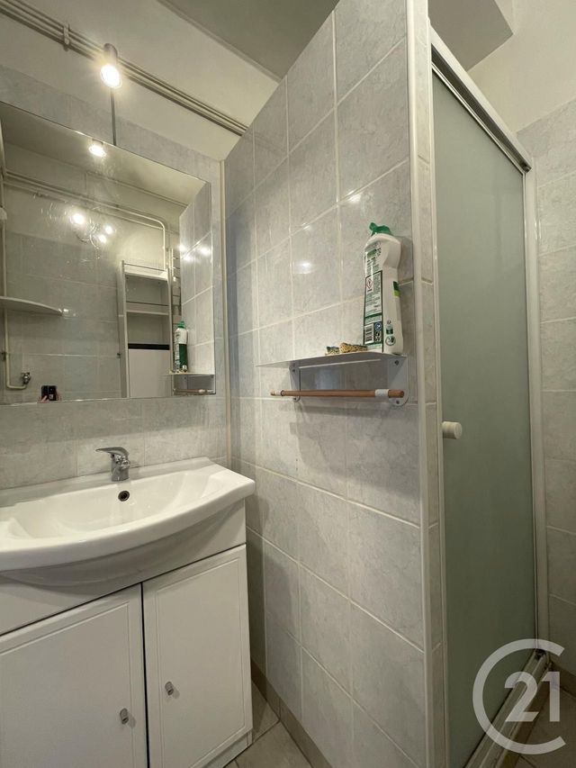 Appartement F4 à louer - 4 pièces - 68,47 m2 - Valence - 26 - RHONE-ALPES