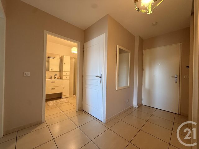 Appartement T3 à vendre - 3 pièces - 73,51 m2 - Guilherand Granges - 07 - RHONE-ALPES