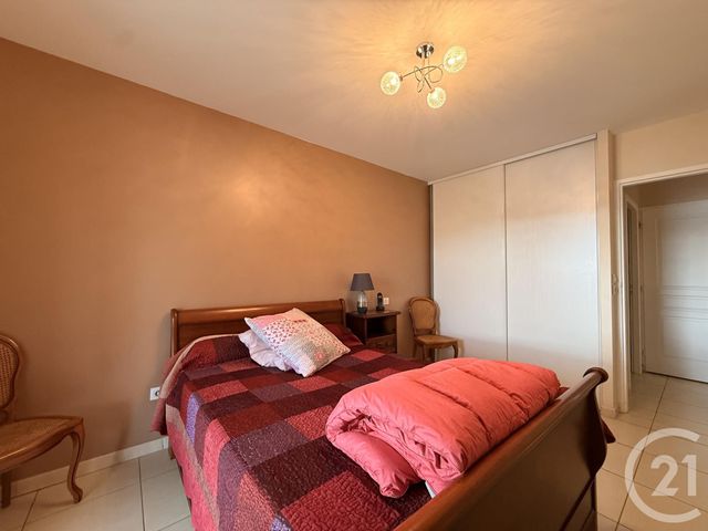 Appartement T3 à vendre - 3 pièces - 73,51 m2 - Guilherand Granges - 07 - RHONE-ALPES