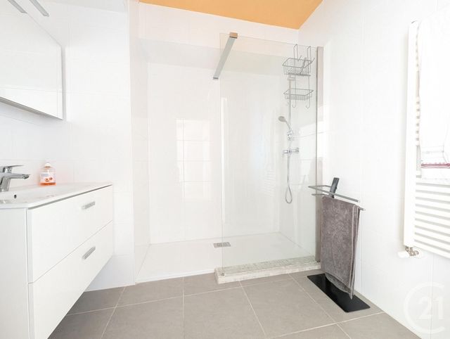 Appartement T3 à vendre - 3 pièces - 74,04 m2 - Valence - 26 - RHONE-ALPES