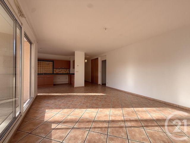 Appartement T3 à vendre - 3 pièces - 78 m2 - Guilherand Granges - 07 - RHONE-ALPES