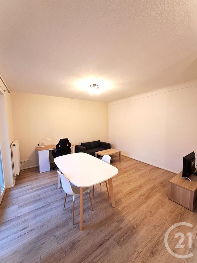 Appartement T2 à louer - 2 pièces - 59,50 m2 - Valence - 26 - RHONE-ALPES