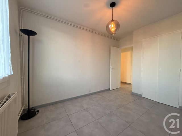 Appartement T3 à vendre - 3 pièces - 56,93 m2 - Valence - 26 - RHONE-ALPES