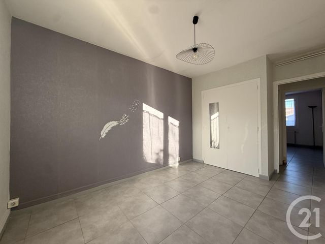 Appartement T3 à vendre - 3 pièces - 56,93 m2 - Valence - 26 - RHONE-ALPES