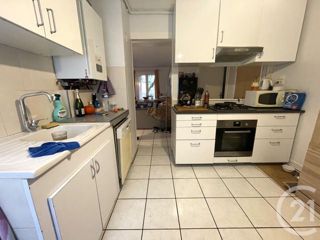 Appartement T4 &agrave; louer - 4 pi&egrave;ces - 67,90 m2 - Valence - 26 - RHONE-ALPES