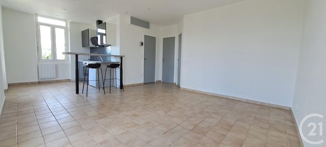 Appartement T3 &agrave; louer - 3 pi&egrave;ces - 49,21 m2 - Valence - 26 - RHONE-ALPES