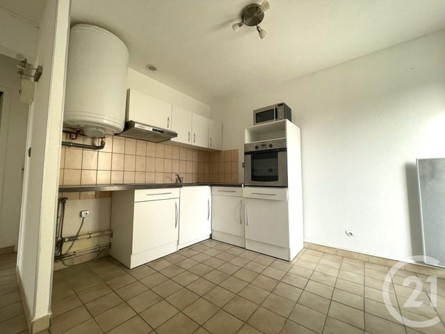 Appartement F3 &agrave; louer - 3 pi&egrave;ces - 48 m2 - Valence - 26 - RHONE-ALPES