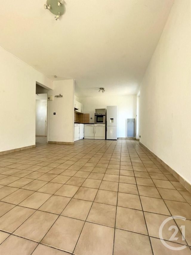 Appartement F3 &agrave; louer - 3 pi&egrave;ces - 48 m2 - Valence - 26 - RHONE-ALPES