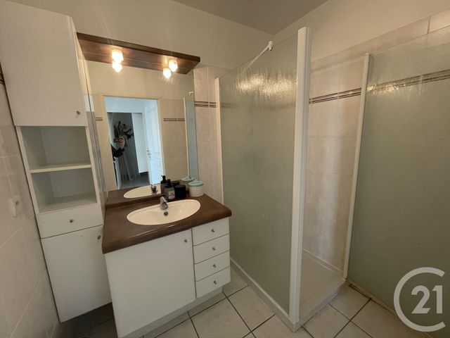 Appartement T3 &agrave; louer - 3 pi&egrave;ces - 65 m2 - Valence - 26 - RHONE-ALPES