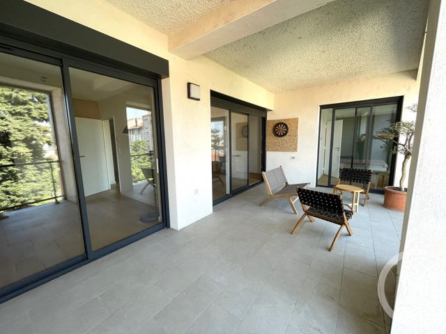 Appartement T3 &agrave; louer - 3 pi&egrave;ces - 75 m2 - Valence - 26 - RHONE-ALPES