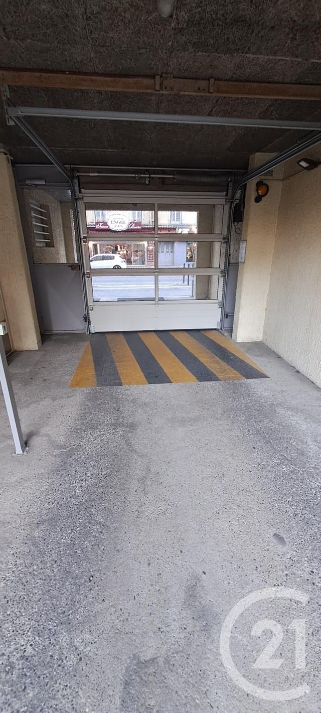 Parking &agrave; louer - 10 m2 - Valence - 26 - RHONE-ALPES
