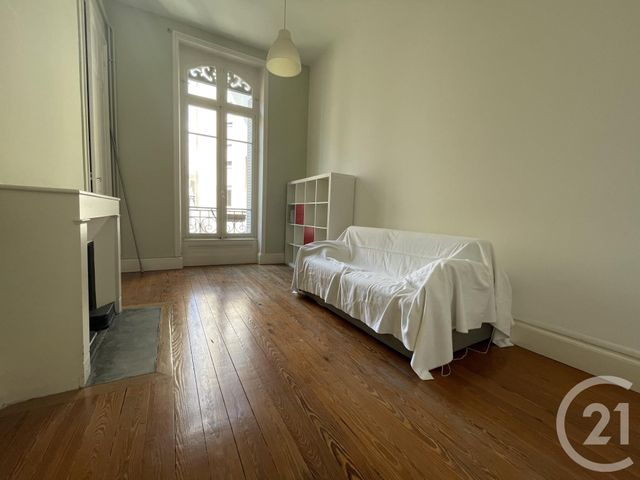 Appartement T6 &agrave; louer - 6 pi&egrave;ces - 175,19 m2 - Valence - 26 - RHONE-ALPES