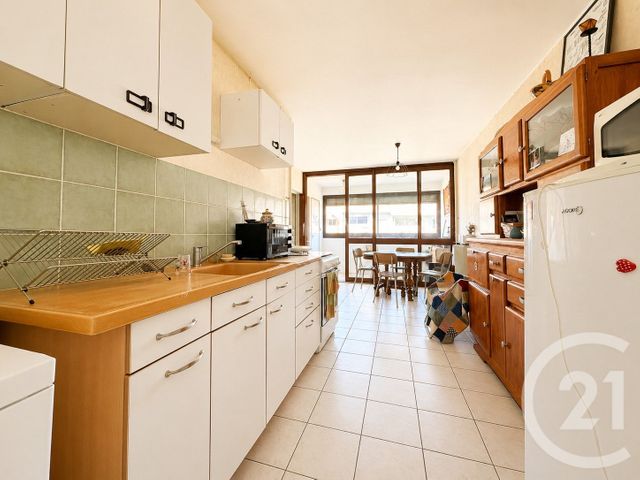 Appartement &agrave; vendre - 4 pi&egrave;ces - 82,13 m2 - Valence - 26 - RHONE-ALPES