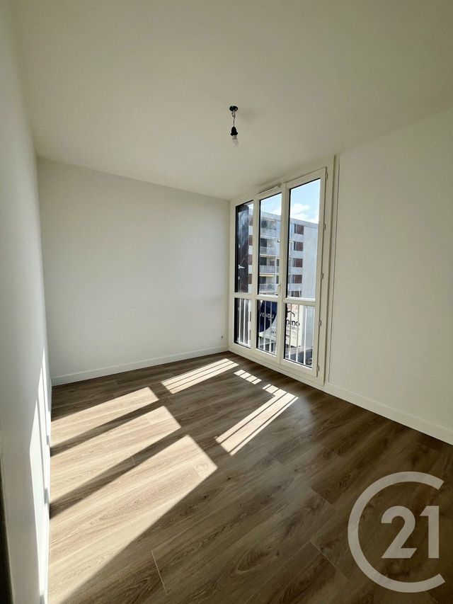Appartement F5 &agrave; vendre - 5 pi&egrave;ces - 92,80 m2 - Bourg Les Valence - 26 - RHONE-ALPES