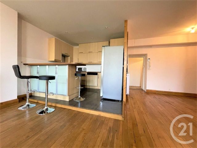 Appartement T3 &agrave; louer - 3 pi&egrave;ces - 86,15 m2 - Valence - 26 - RHONE-ALPES