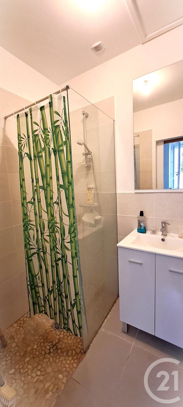 Appartement T2 &agrave; louer - 2 pi&egrave;ces - 38 m2 - Tain L Hermitage - 26 - RHONE-ALPES