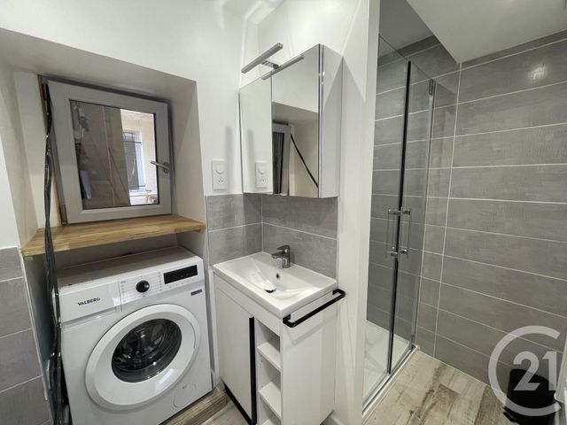 Appartement Studio &agrave; louer - 1 pi&egrave;ce - 24,50 m2 - Valence - 26 - RHONE-ALPES