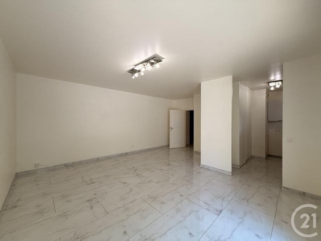 Appartement T3 &agrave; vendre - 3 pi&egrave;ces - 68,22 m2 - Valence - 26 - RHONE-ALPES