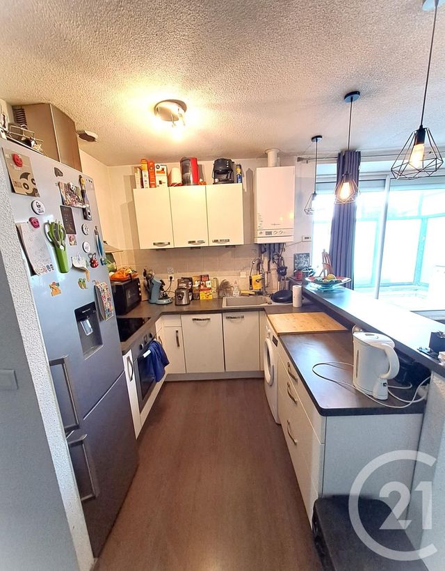Appartement T2 &agrave; louer - 2 pi&egrave;ces - 54,26 m2 - Valence - 26 - RHONE-ALPES