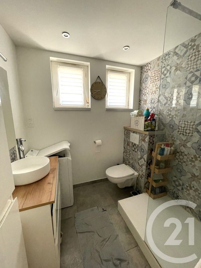 Appartement T3 &agrave; louer - 3 pi&egrave;ces - 55,18 m2 - Valence - 26 - RHONE-ALPES