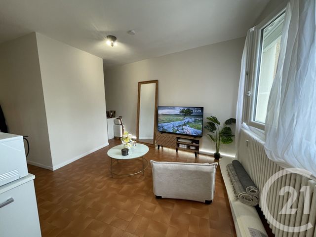 Appartement T1 &agrave; louer - 1 pi&egrave;ce - 27,70 m2 - Valence - 26 - RHONE-ALPES