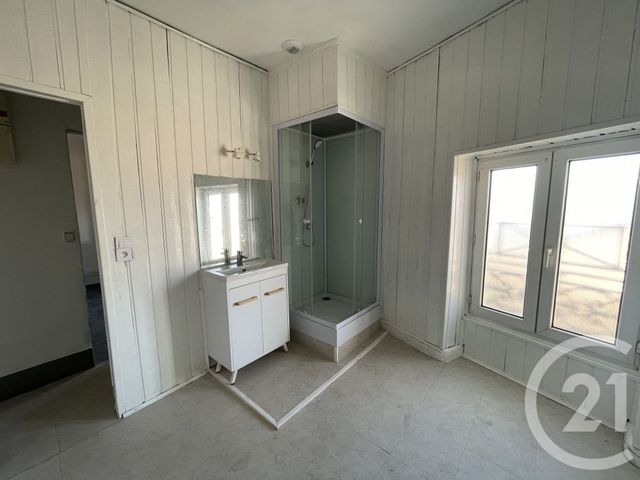 Appartement T3 &agrave; louer - 3 pi&egrave;ces - 64,41 m2 - Bourg Les Valence - 26 - RHONE-ALPES
