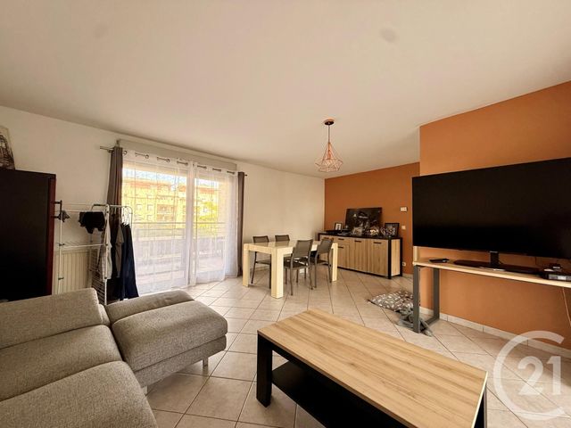 Appartement T4 &agrave; vendre - 4 pi&egrave;ces - 81,58 m2 - Valence - 26 - RHONE-ALPES