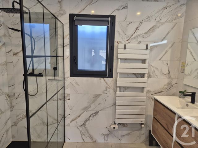 Afficher la photo en grand Maison à vendre - 6 pièces - 140 m2 - St Marcel Les Valence - 26 - RHONE-ALPES