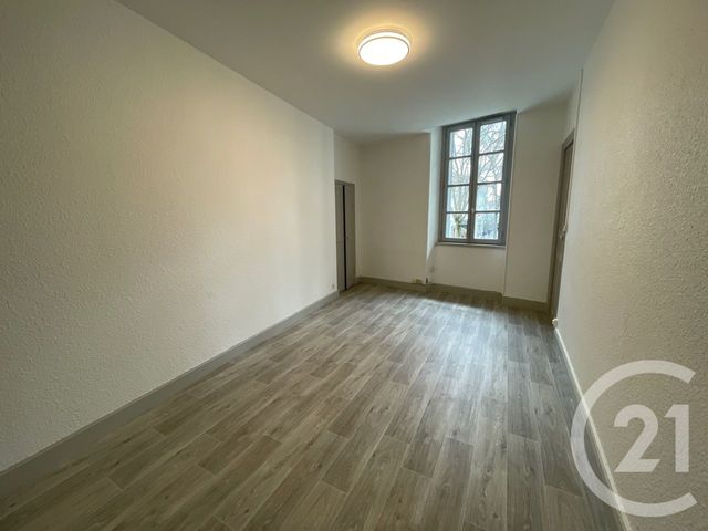 Appartement T2 &agrave; louer - 2 pi&egrave;ces - 69,70 m2 - Valence - 26 - RHONE-ALPES
